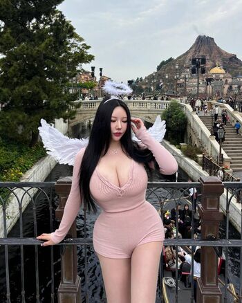 Full leaked Ykinseoul private onlyfans photo