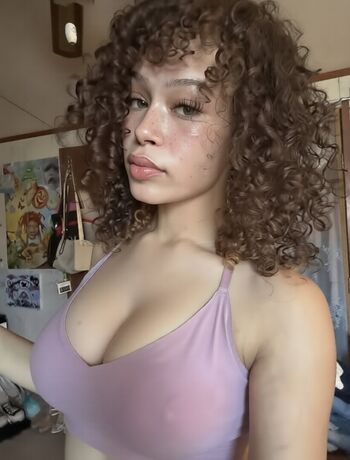 Full leaked Yonna jay private onlyfans photo