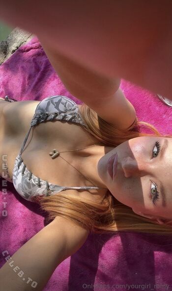 Yourgirl_Romy