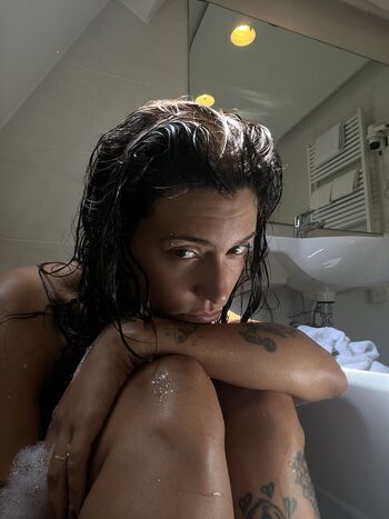 Full leaked Yourmarimari private onlyfans photo