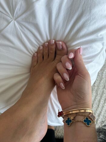 Full leaked Yvonne bar page private onlyfans photo