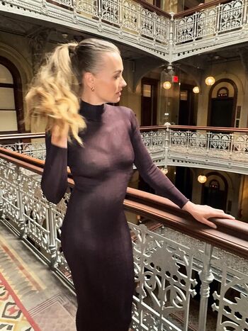 Full leaked Yvonne strahovski private onlyfans photo