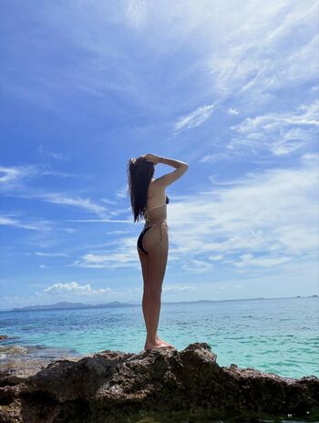 Full leaked Yvonny hallig private onlyfans photo