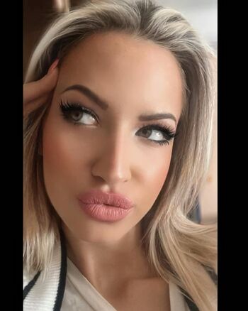 Full leaked Zahtevi private onlyfans photo