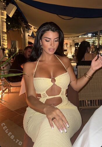 Full leaked Zara secret page private onlyfans photo