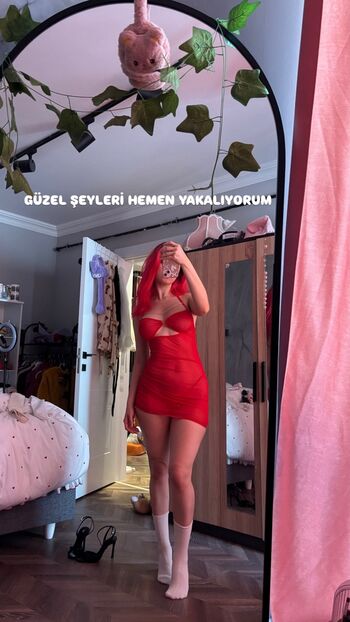 Full leaked Zeynepiksy zeynep page private onlyfans photo