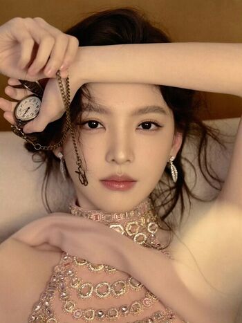 Full leaked Zhang ruonan private onlyfans photo