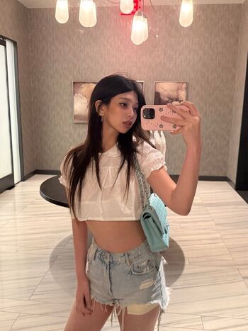 Full leaked Zhang xinmu page private onlyfans photo