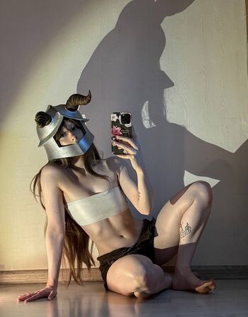 Full leaked Zira merz private onlyfans photo