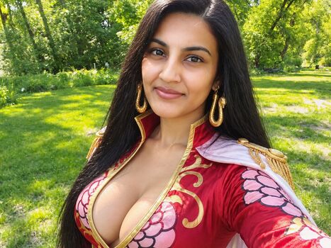 Full leaked Zufi khan private onlyfans photo