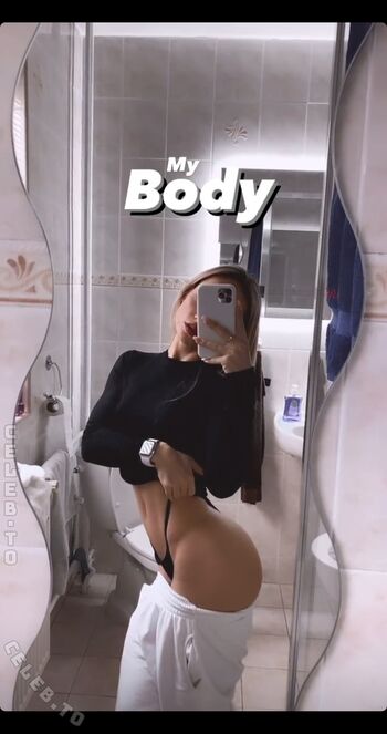 Full leaked Zuzana kardos page private onlyfans photo